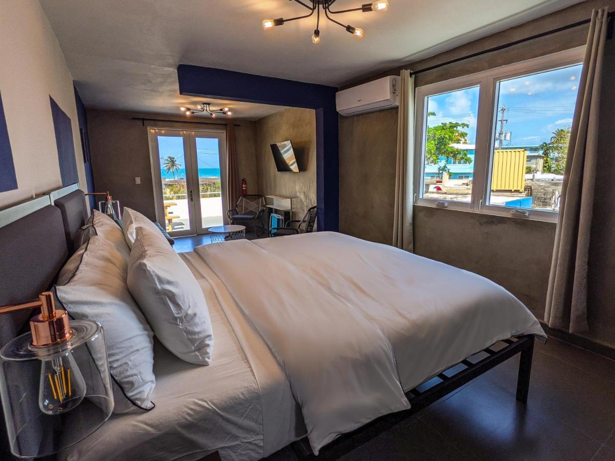 The Surfing Turtle Hotel Luquillo Luaran gambar