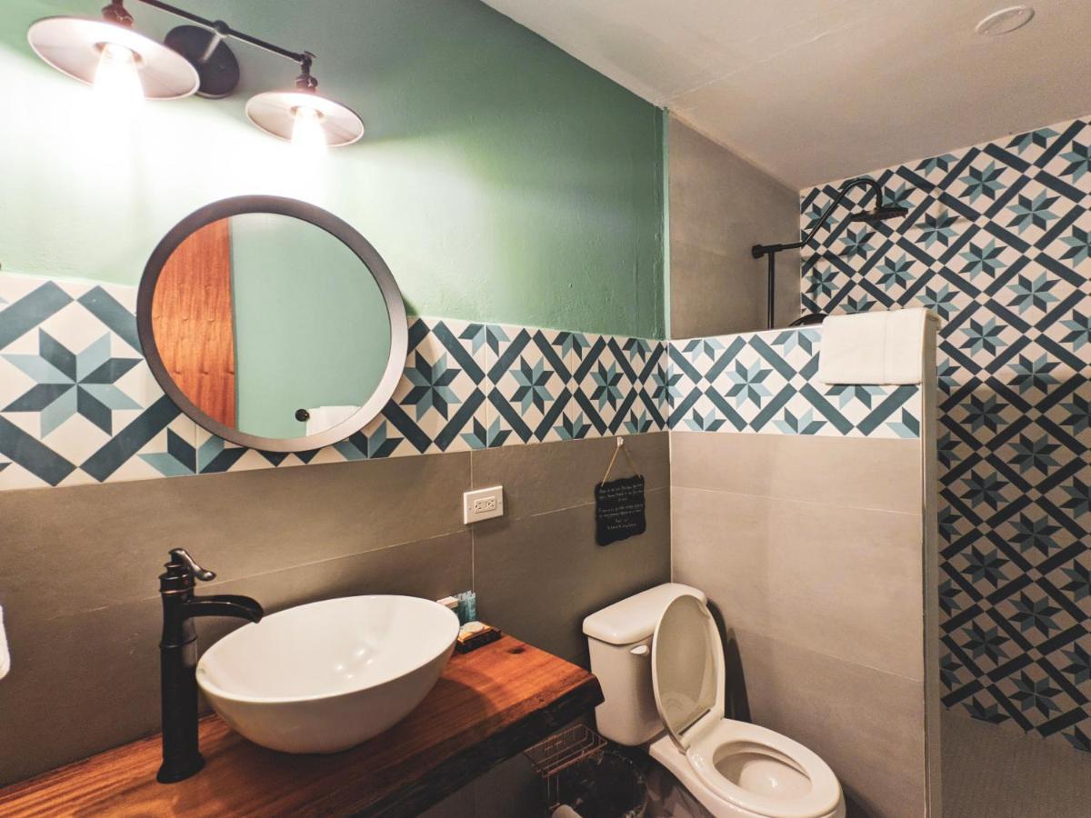 The Surfing Turtle Hotel Luquillo Luaran gambar